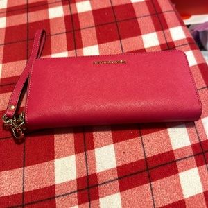 Michael Kors large Continental Zip Wallet used once but in still good condition